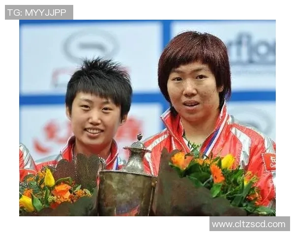 刘雁宇更博晒昔日队友合照：聚也不是开始 散也不是结束！